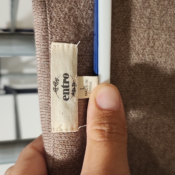 Entro Women's L tan long sleeve sweater wrap front dress - Picture 2 of 6